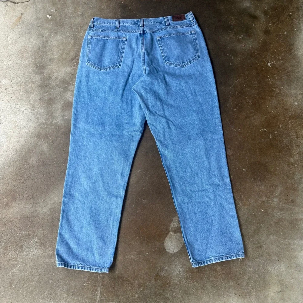 LL Bean Jeans Mens 40x32 Light Blue Excellent Natural Fit Straight Leg Cotton